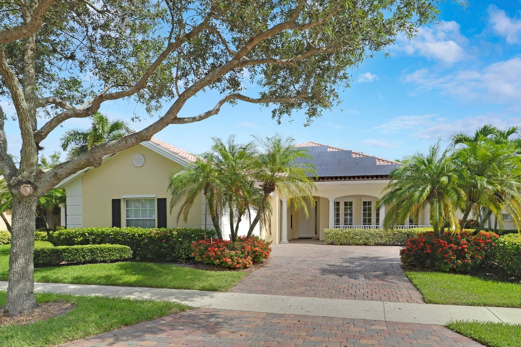 Photo of 8435 BELIZE Place, Wellington, FL 33414 (MLS # B26089955)
