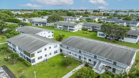 A home in Deerfield Beach