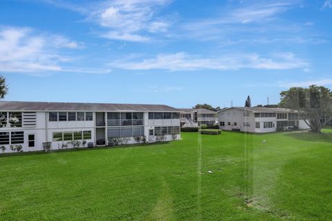 A home in Deerfield Beach