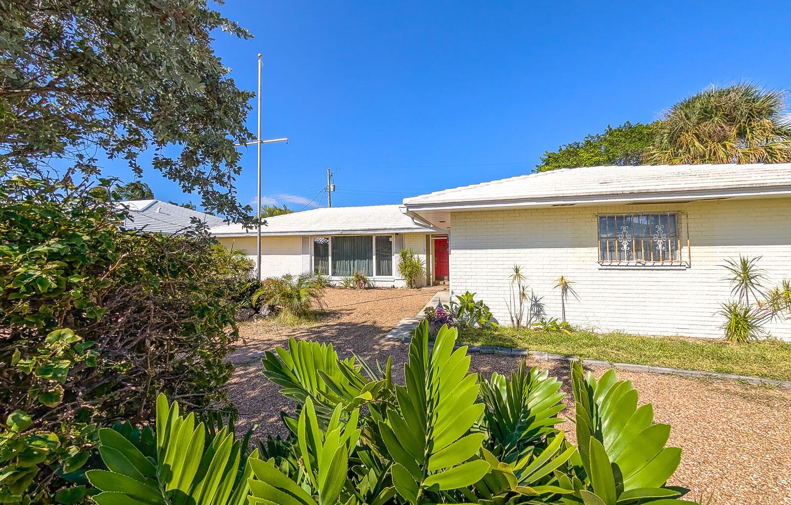 1100 Morse Boulevard