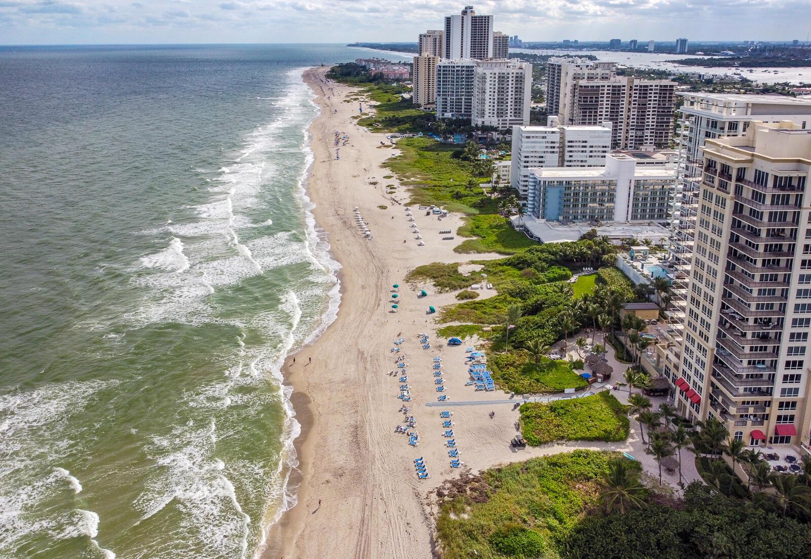 Yacht Harbor Manor - Residential