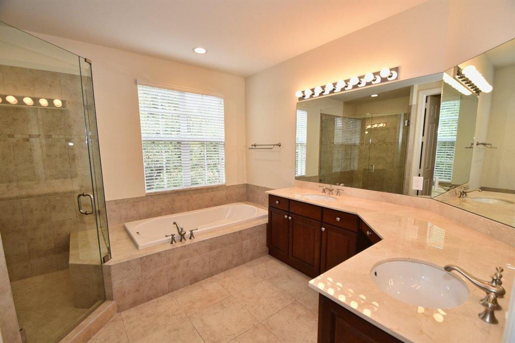 Mariner Court Condo - Residential