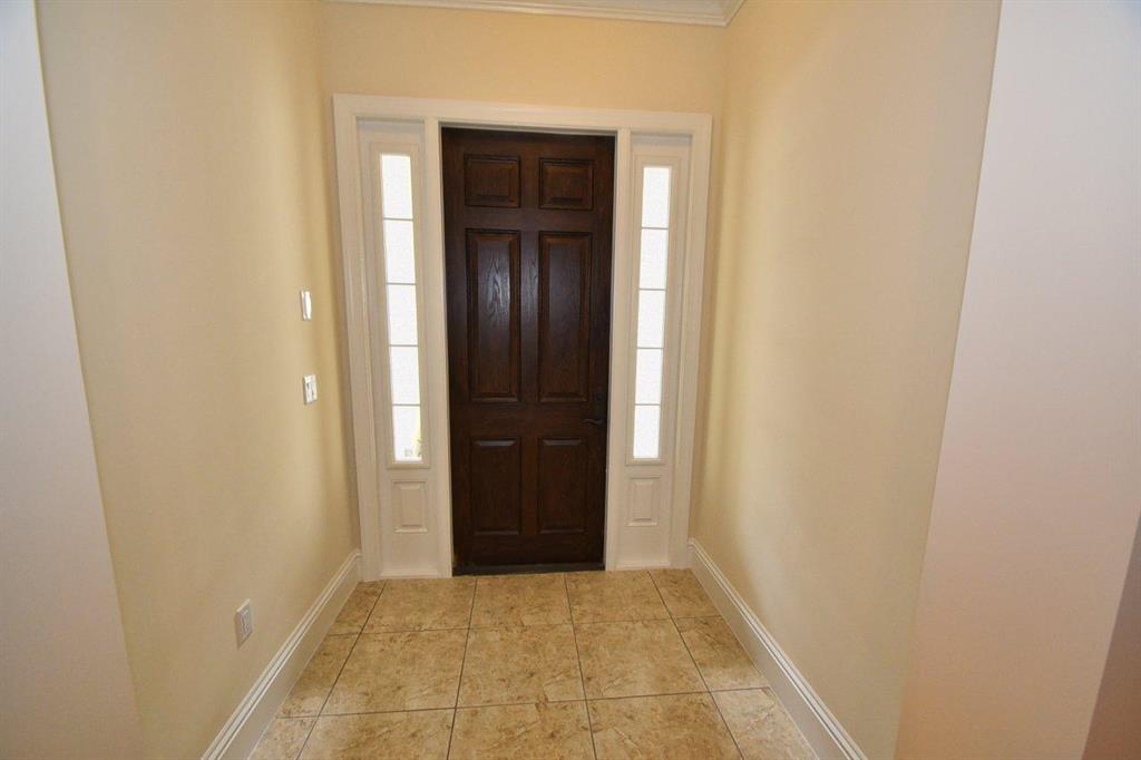 Mariner Court Condo - Residential