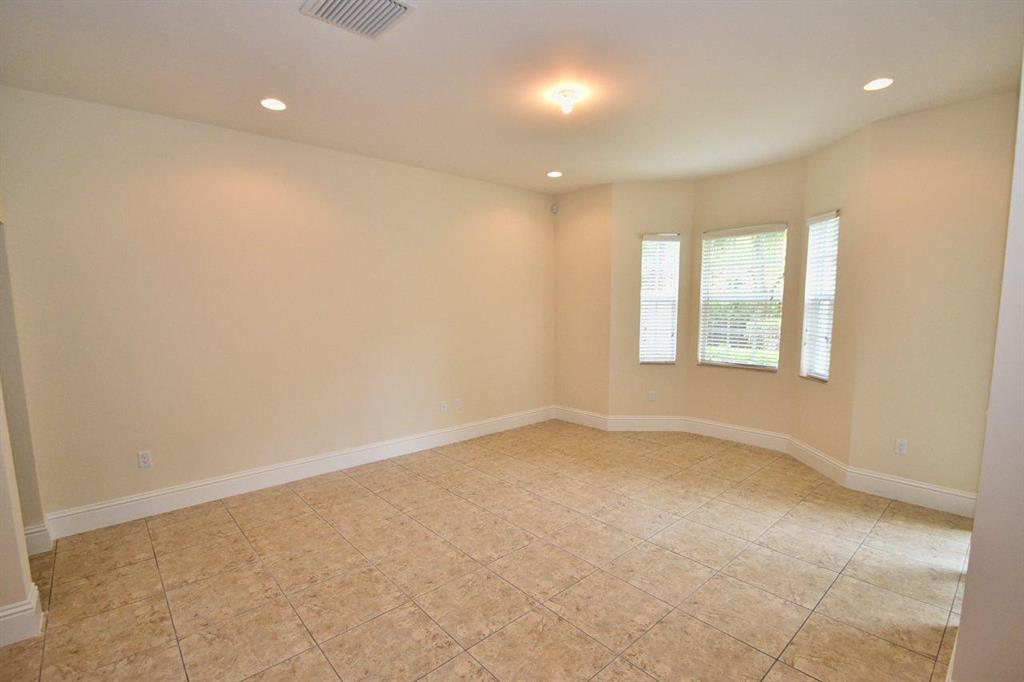 Mariner Court Condo - Residential