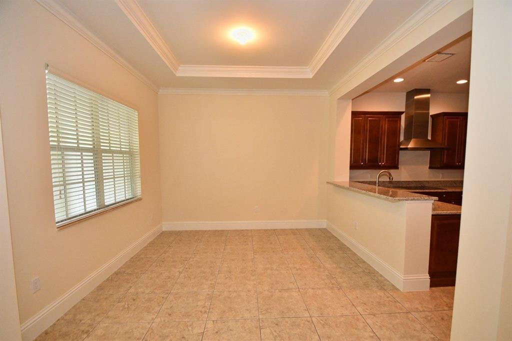 Mariner Court Condo - Residential