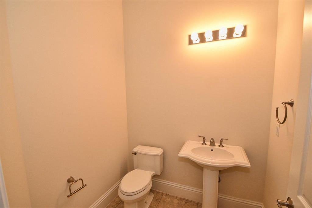 Mariner Court Condo - Residential