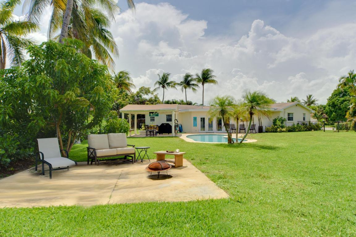 BOCA RATON SQUARE UNIT 19 - Residential Lease