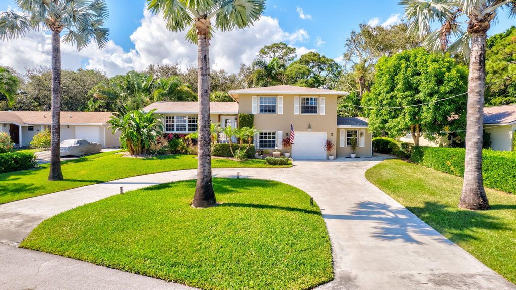Photo of 14109 Leeward Way, Palm Beach Gardens, FL 33410 (MLS # R11089827)