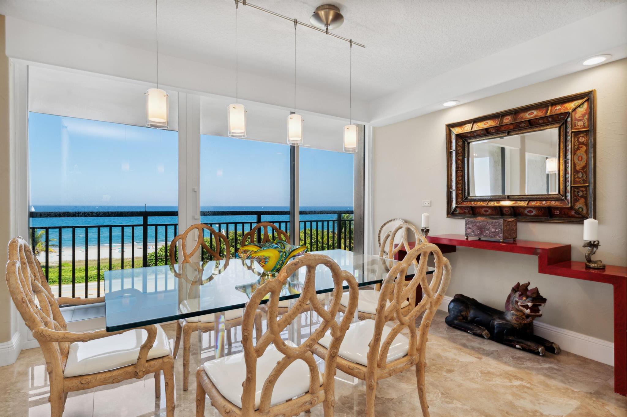 YACHT & RACQUET CLUB OF B - Residential