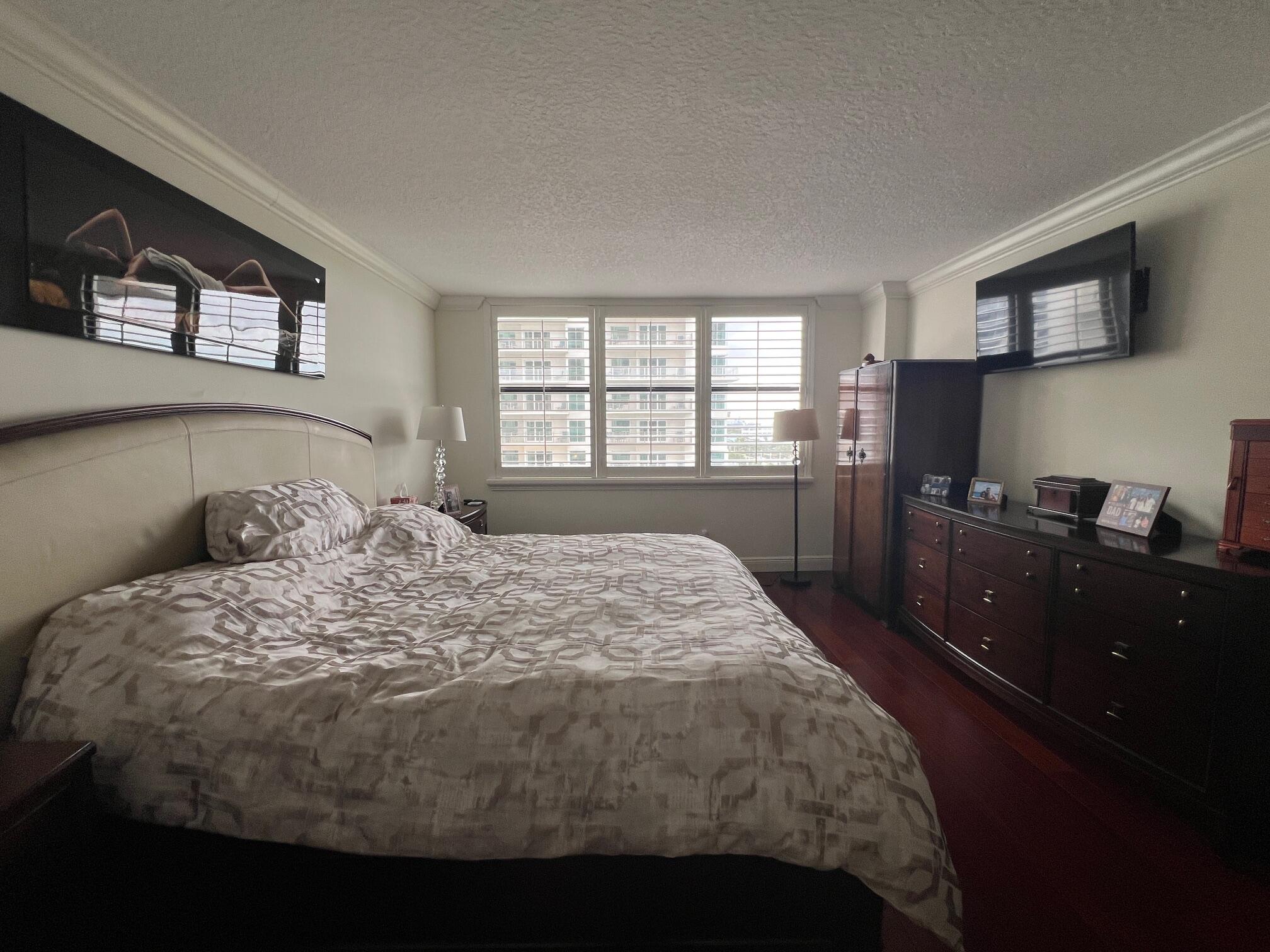 OCEANTREE CONDO - Residential