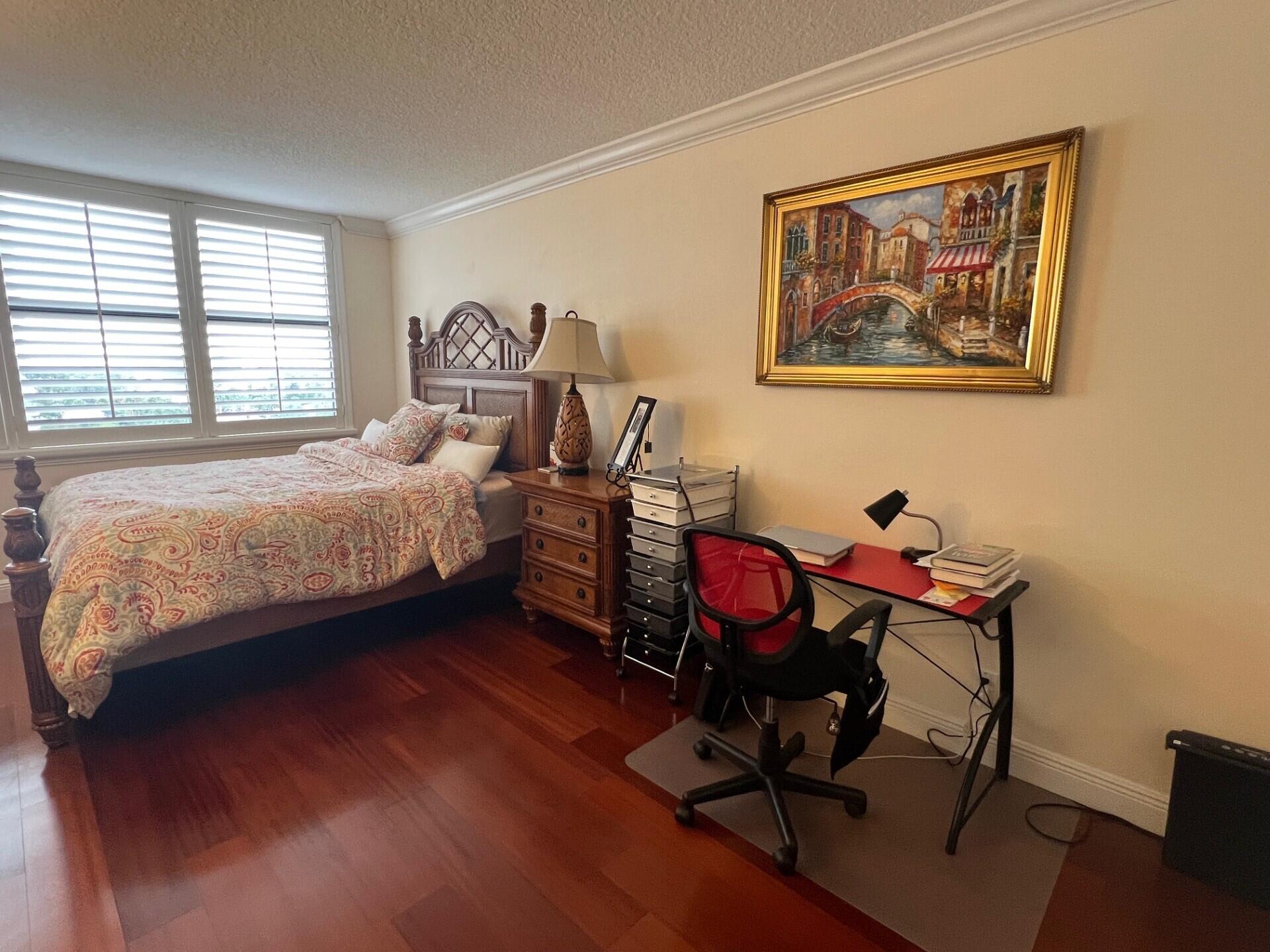 OCEANTREE CONDO - Residential