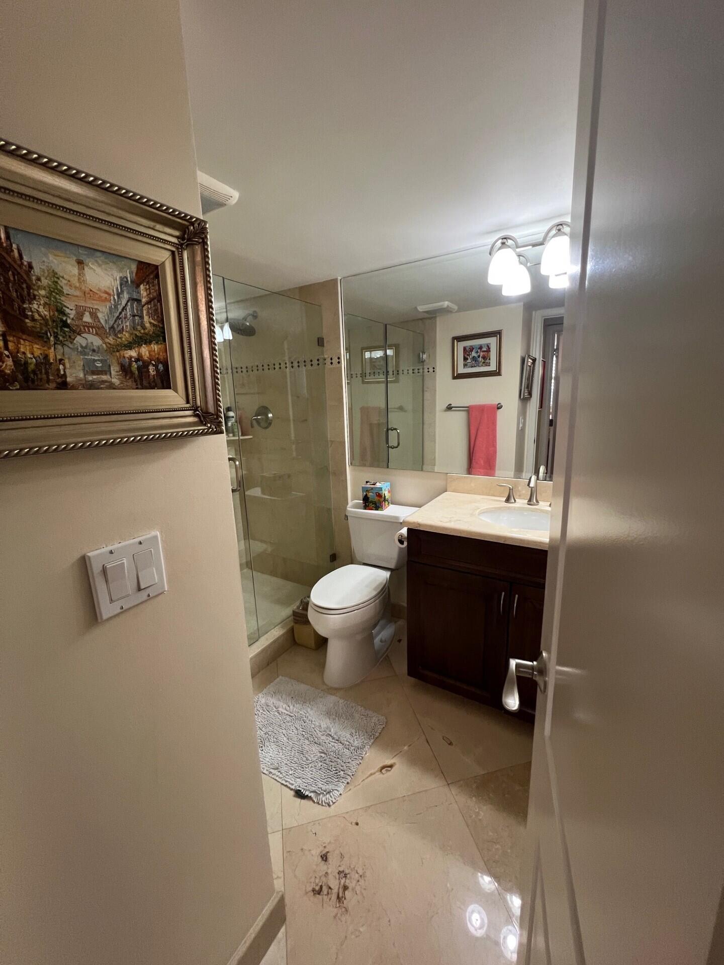 OCEANTREE CONDO - Residential