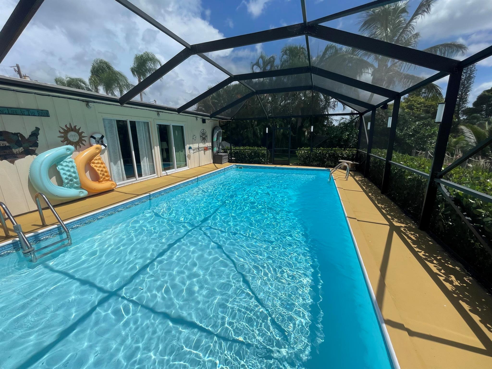 777 SE Arton Lane, Port St Lucie, FL, 34983/$569,000 3 777 SE Arton Lane
