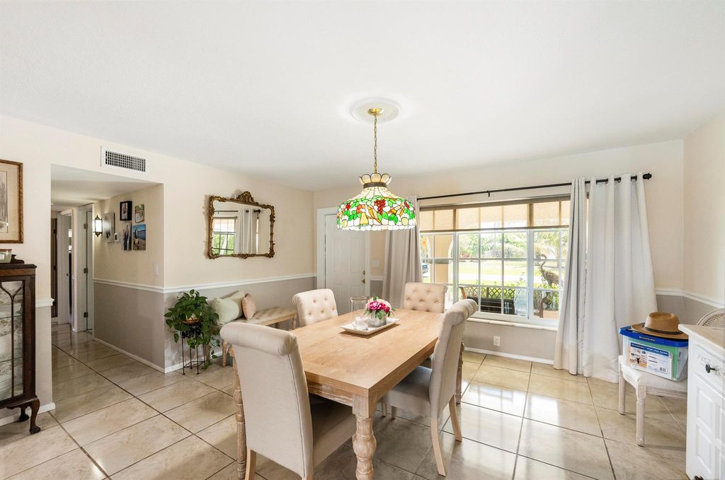 Photo of 777 SE Arton Lane, Port Saint Lucie, FL 34983 (MLS # R11105837)