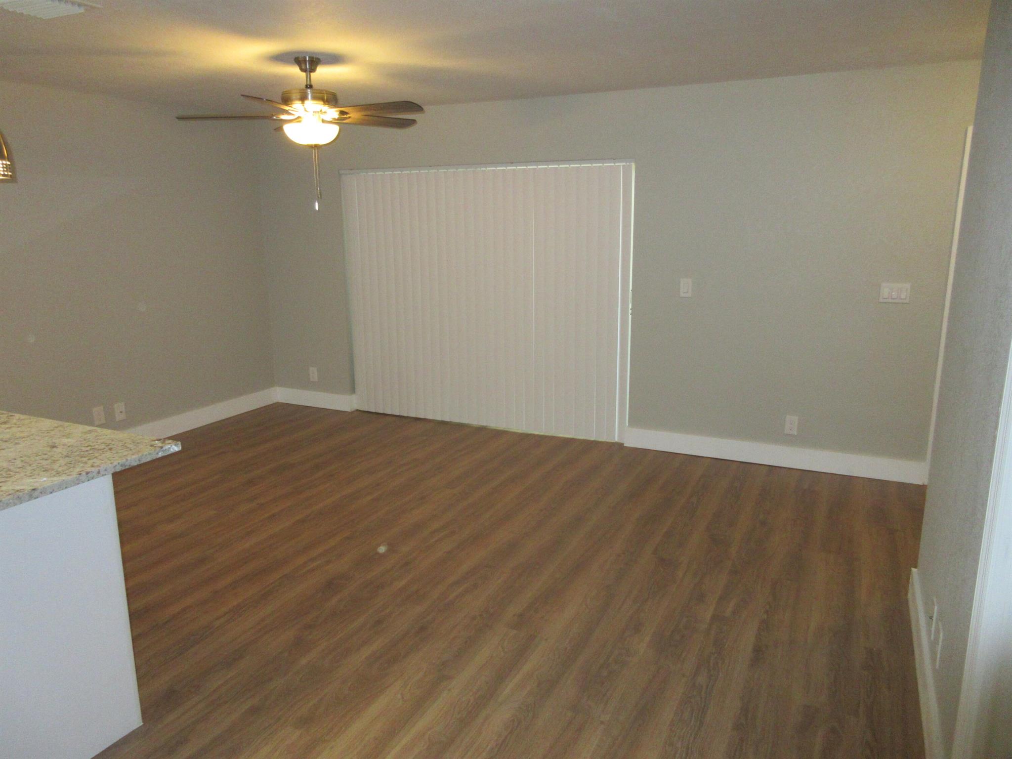 401 W Cypress Way, Palm Springs, FL, 33406/$295,000 3 401 W Cypress Way