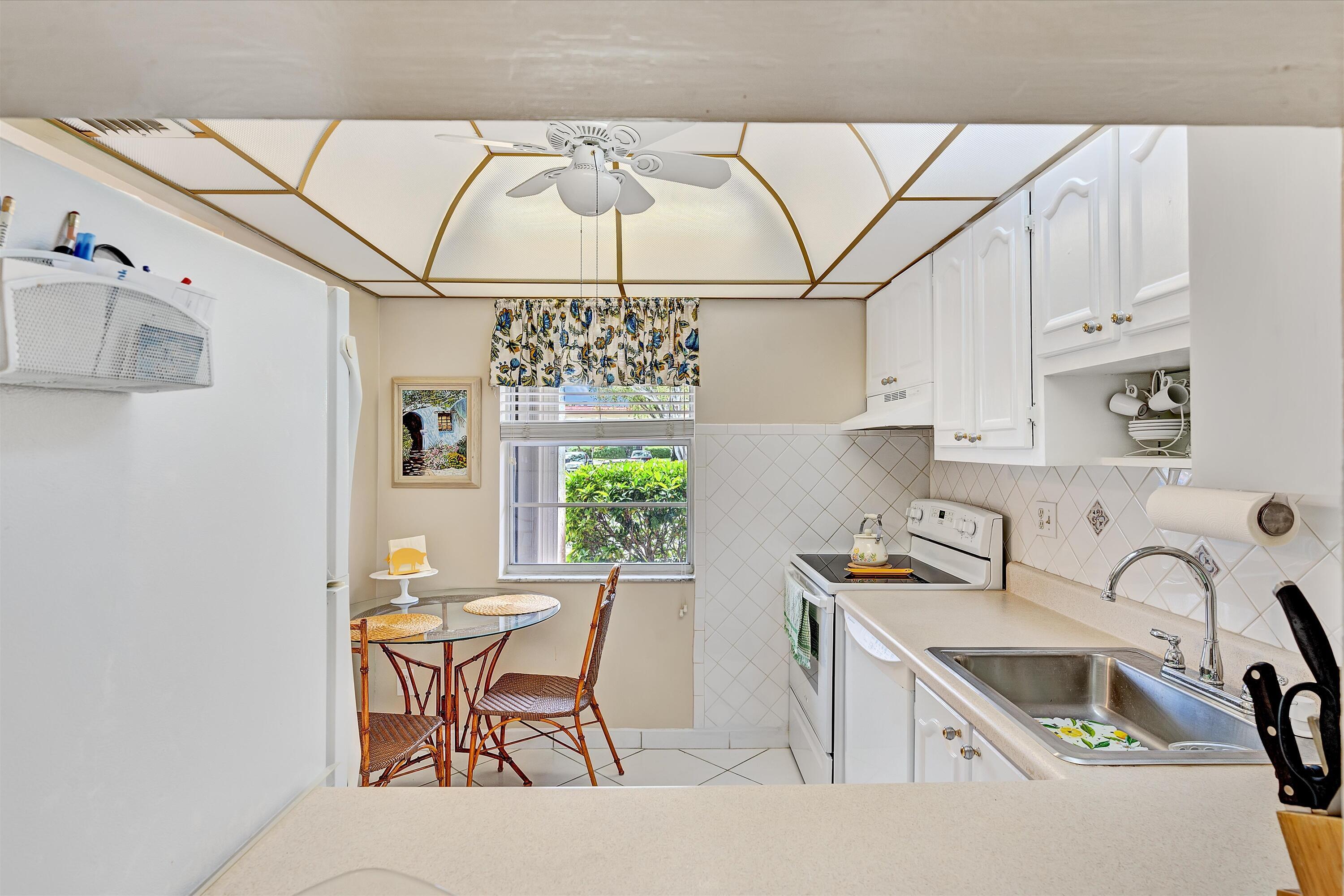 View photos, virtual tours, details... 22 Abbey Lane 106