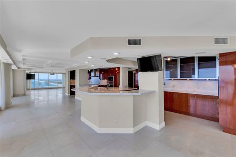 Condominium in Fort Lauderdale FL 2200 Ocean Ln Ln 42.jpg