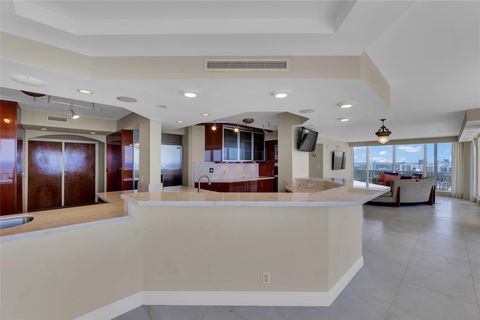 Condominium in Fort Lauderdale FL 2200 Ocean Ln Ln 28.jpg