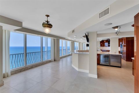 Condominium in Fort Lauderdale FL 2200 Ocean Ln Ln 43.jpg