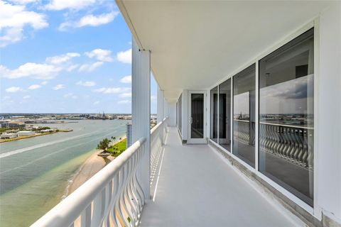 Condominium in Fort Lauderdale FL 2200 Ocean Ln Ln 76.jpg