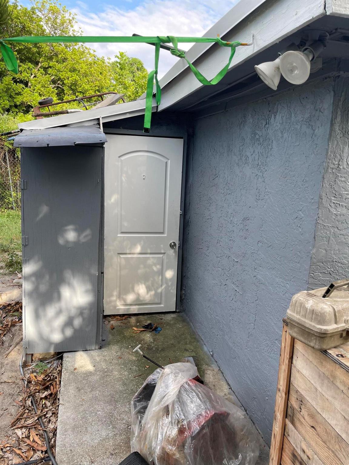 INLET GROVE - Residential Income