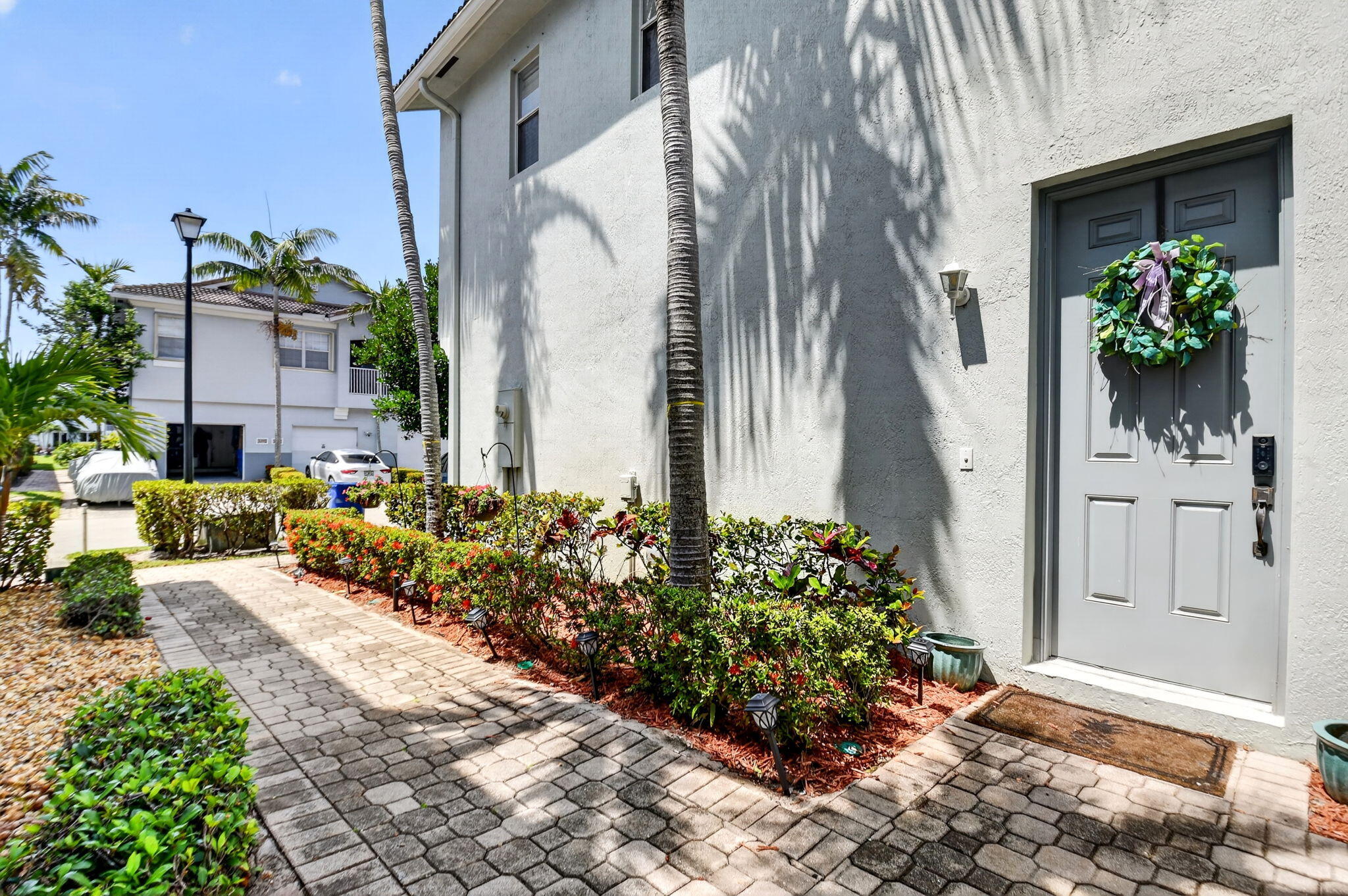 3271 Laurel Ridge Circle