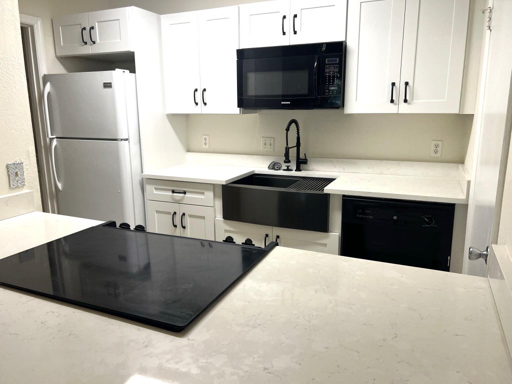 Photo of 2319 N Congress Avenue #16, Boynton Beach, FL 33426 (MLS # R10938983)