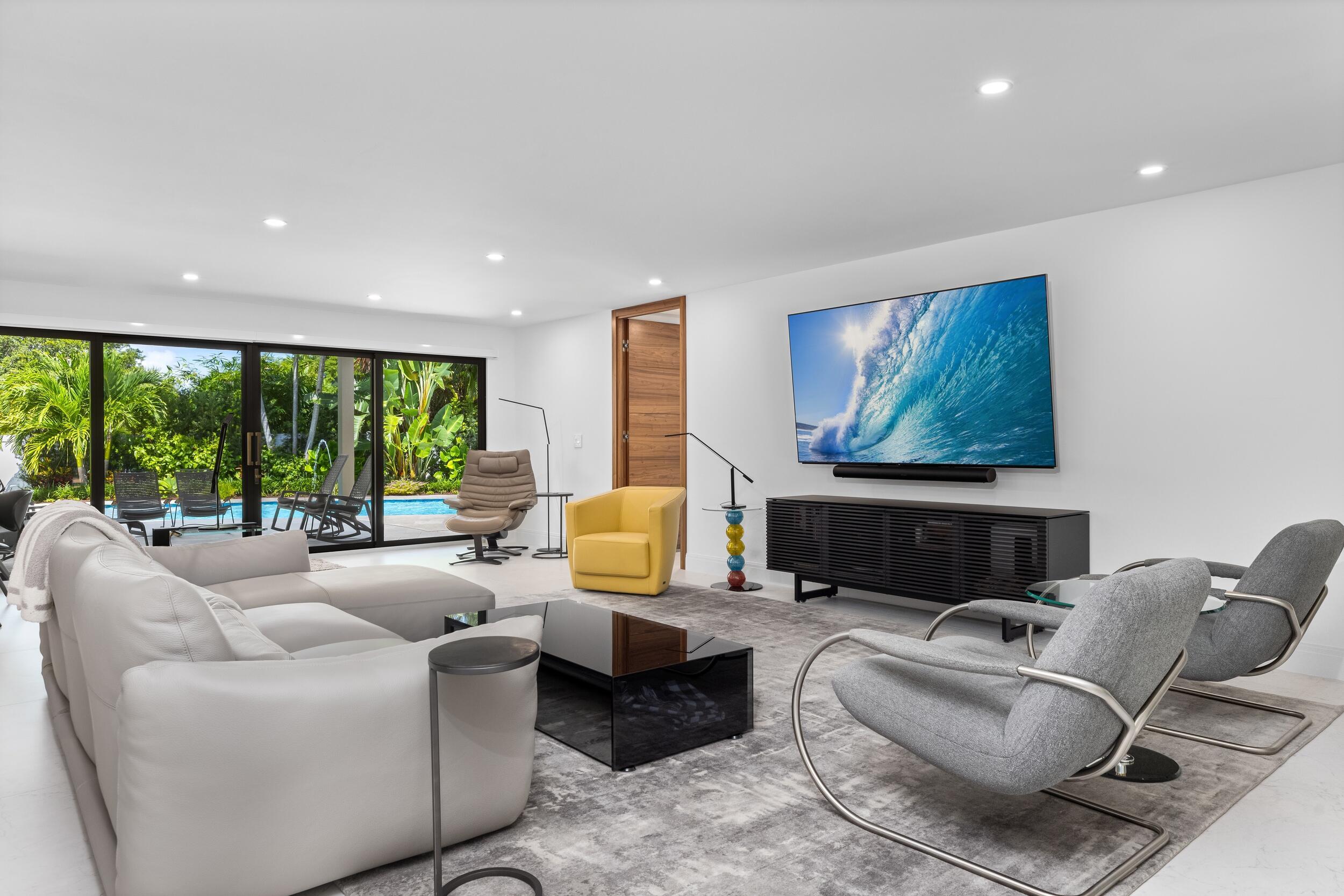 TROPIC ISLE 4TH SEC - Residential