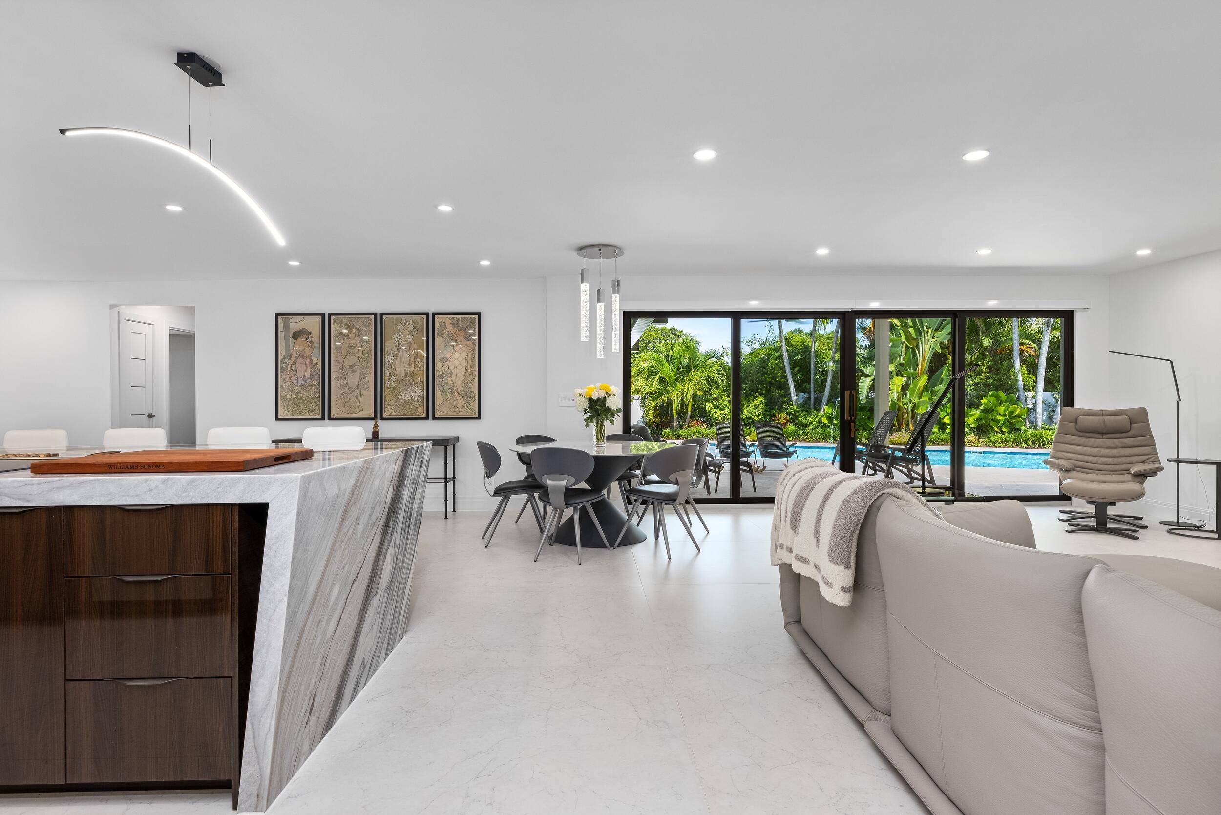 TROPIC ISLE 4TH SEC - Residential