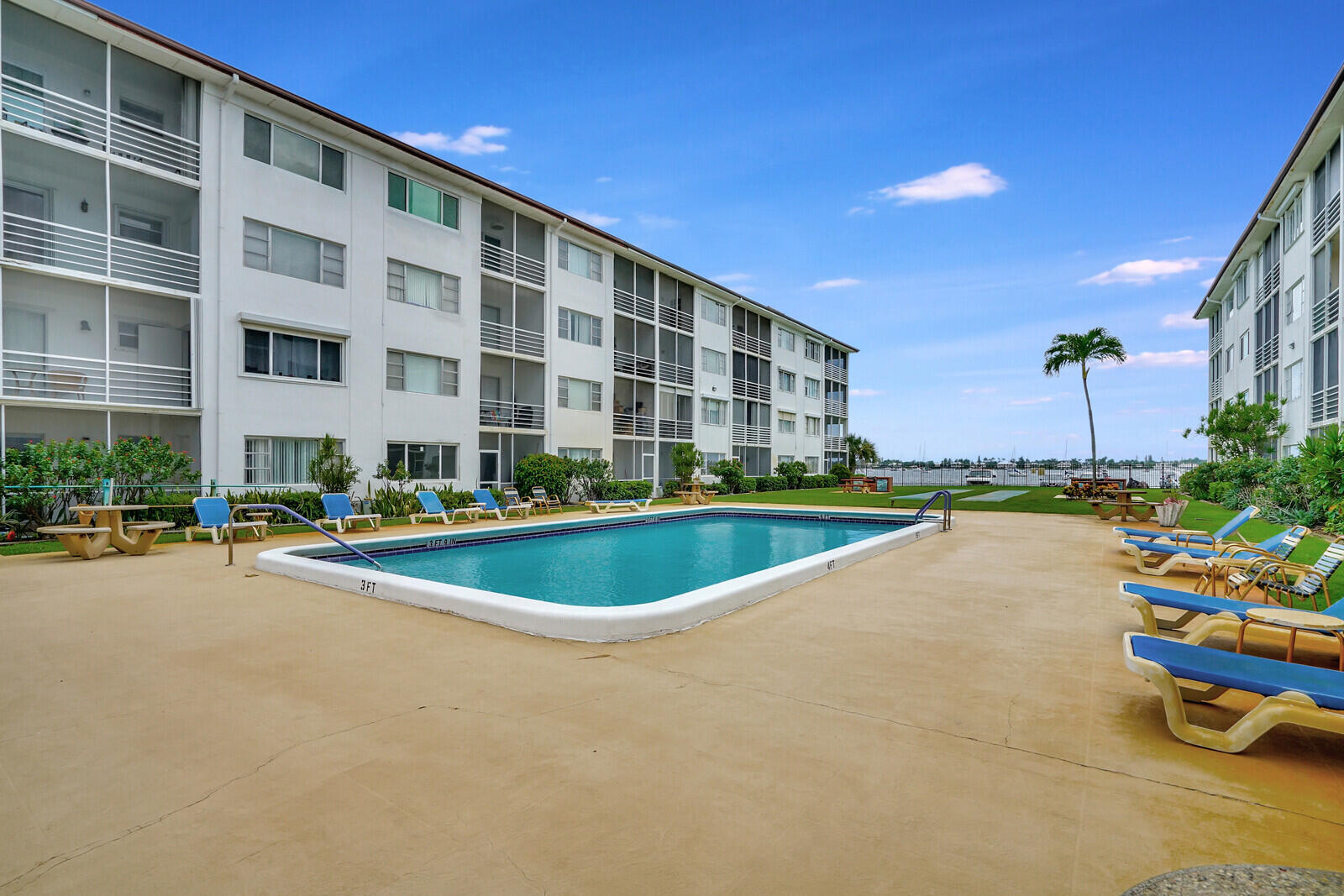 REGENCY SURF & RACQUET CLUB CONDO - Residential Lease