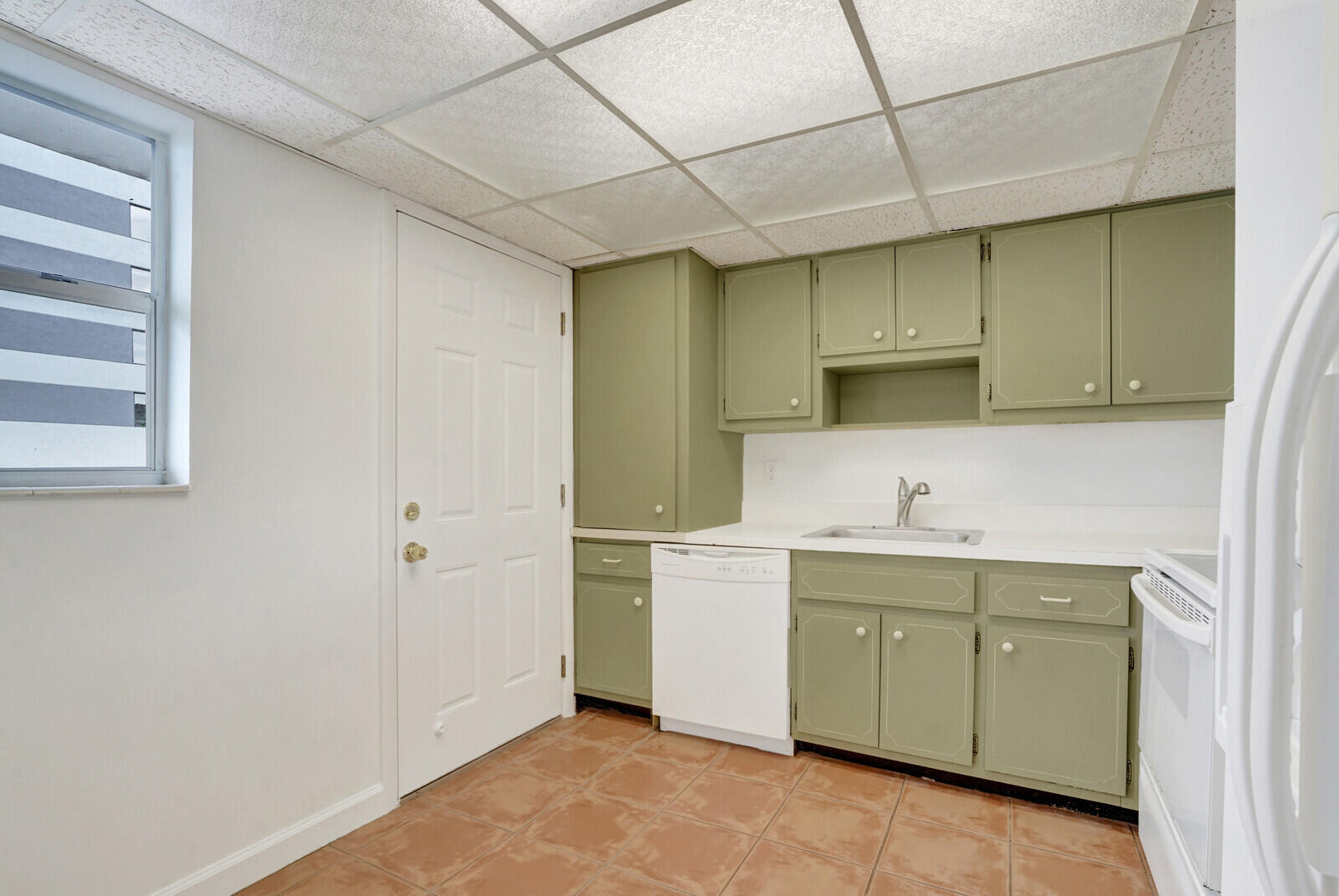 REGENCY SURF & RACQUET CLUB CONDO - Residential Lease