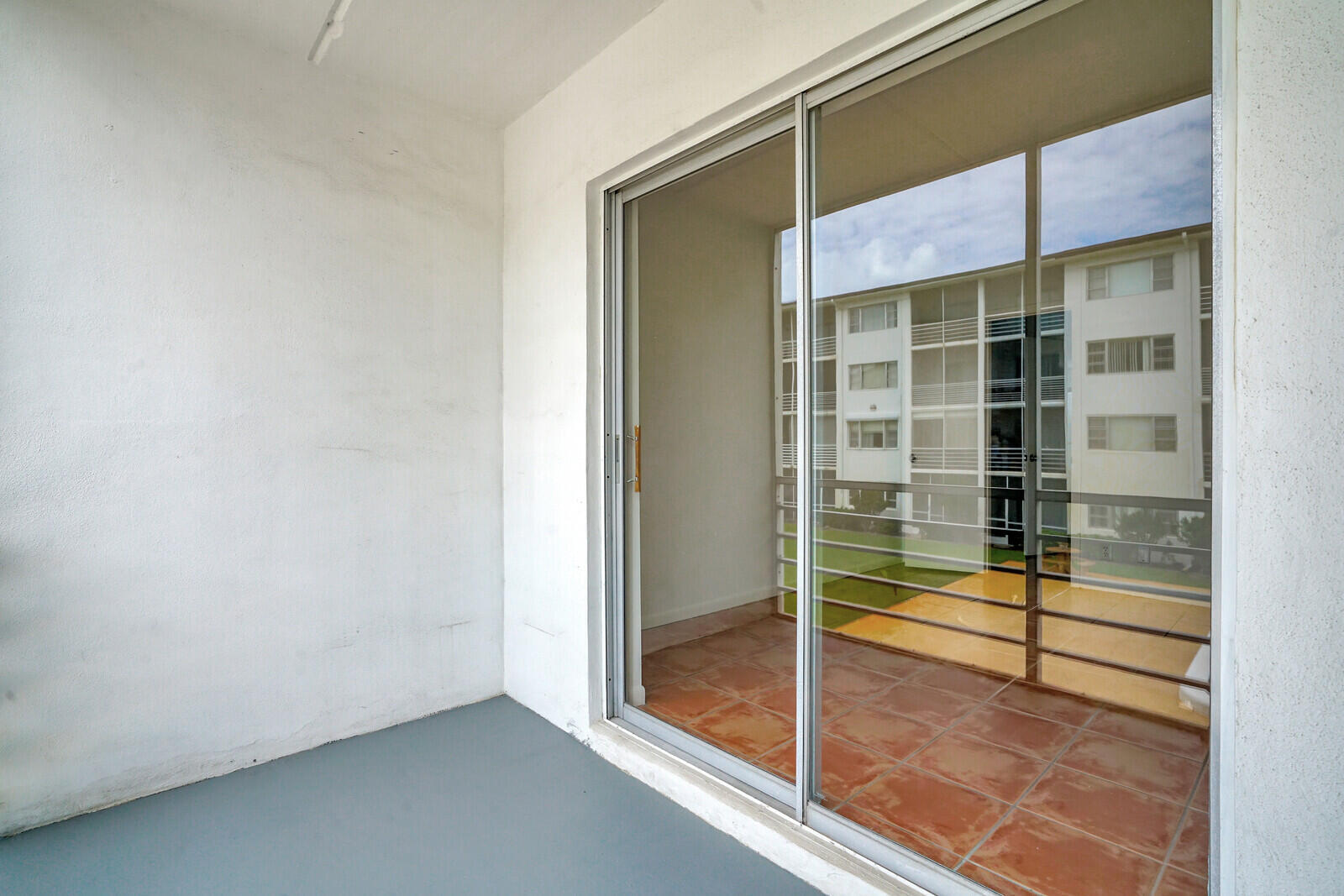 REGENCY SURF & RACQUET CLUB CONDO - Residential Lease