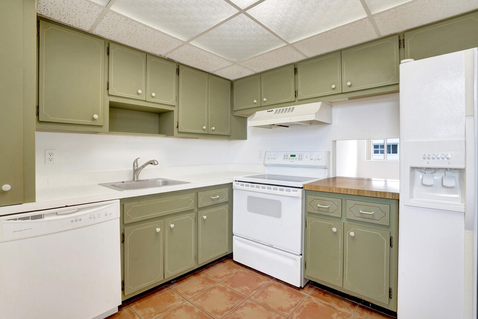 REGENCY SURF & RACQUET CLUB CONDO - Residential Lease