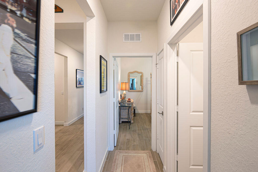 JENSEN VILLAGE - Residential