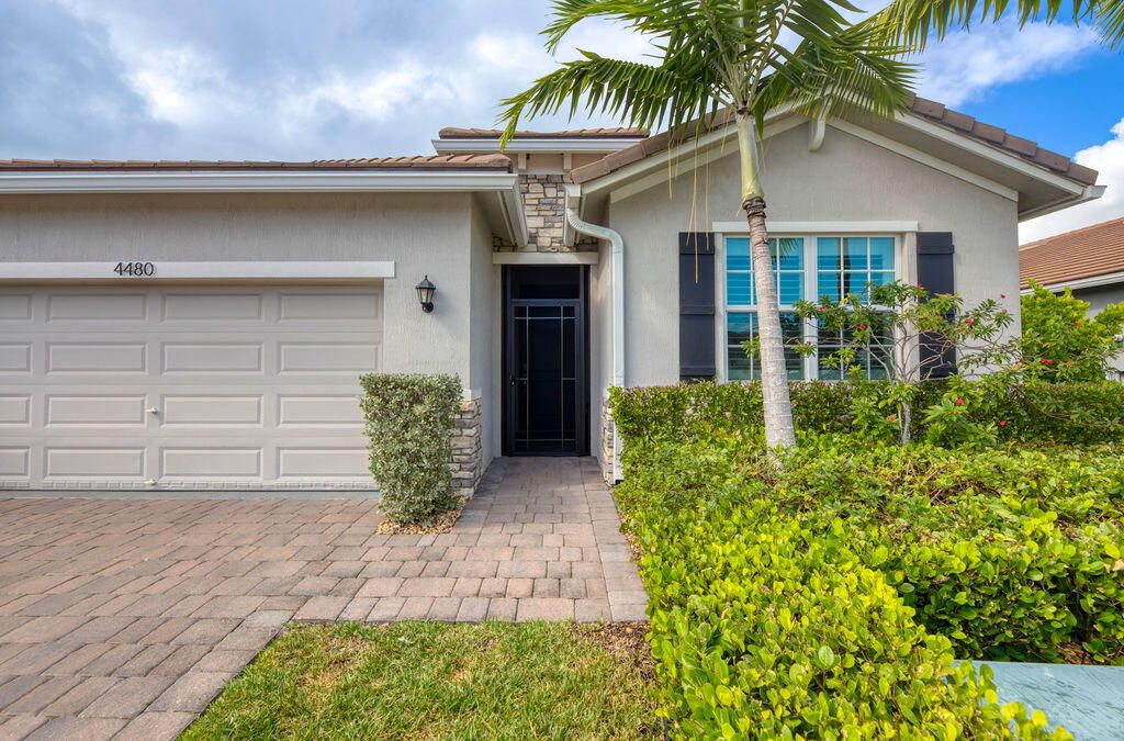 Photo of 4480 NW Oakleaf Court, Jensen Beach, FL 34957 (MLS # R11154516)