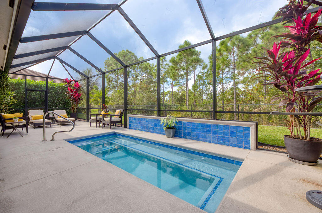 JENSEN VILLAGE - Residential