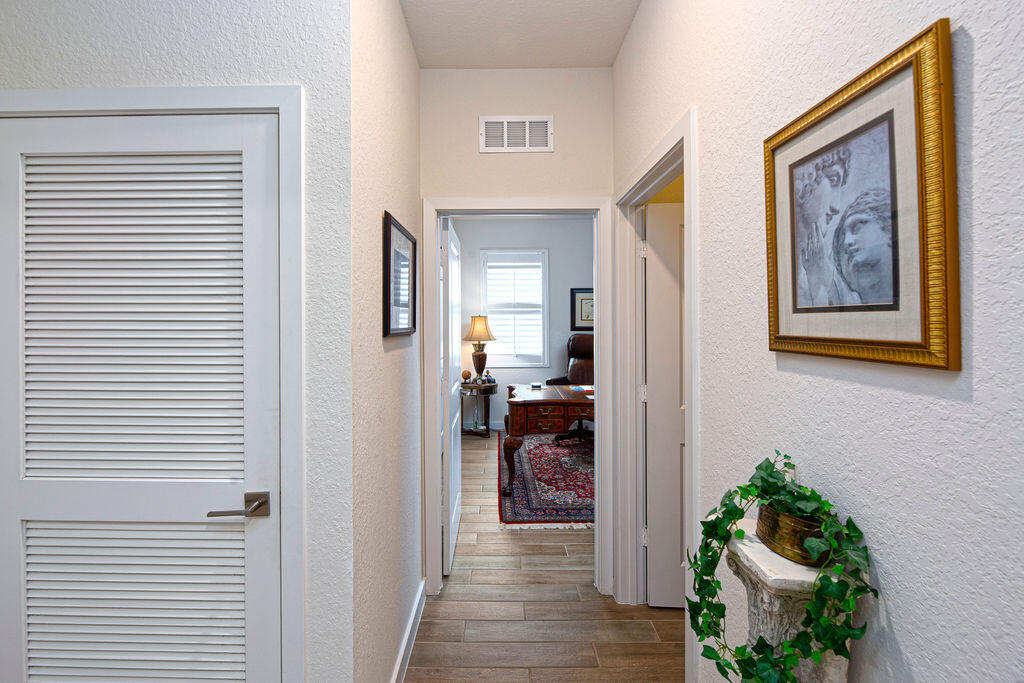 JENSEN VILLAGE - Residential