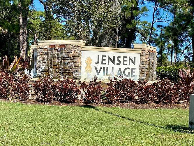 JENSEN VILLAGE - Residential