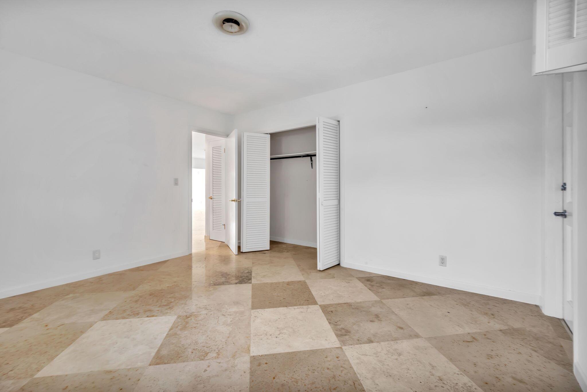 HIBISCUS TERRACE CONDO - Residential Lease