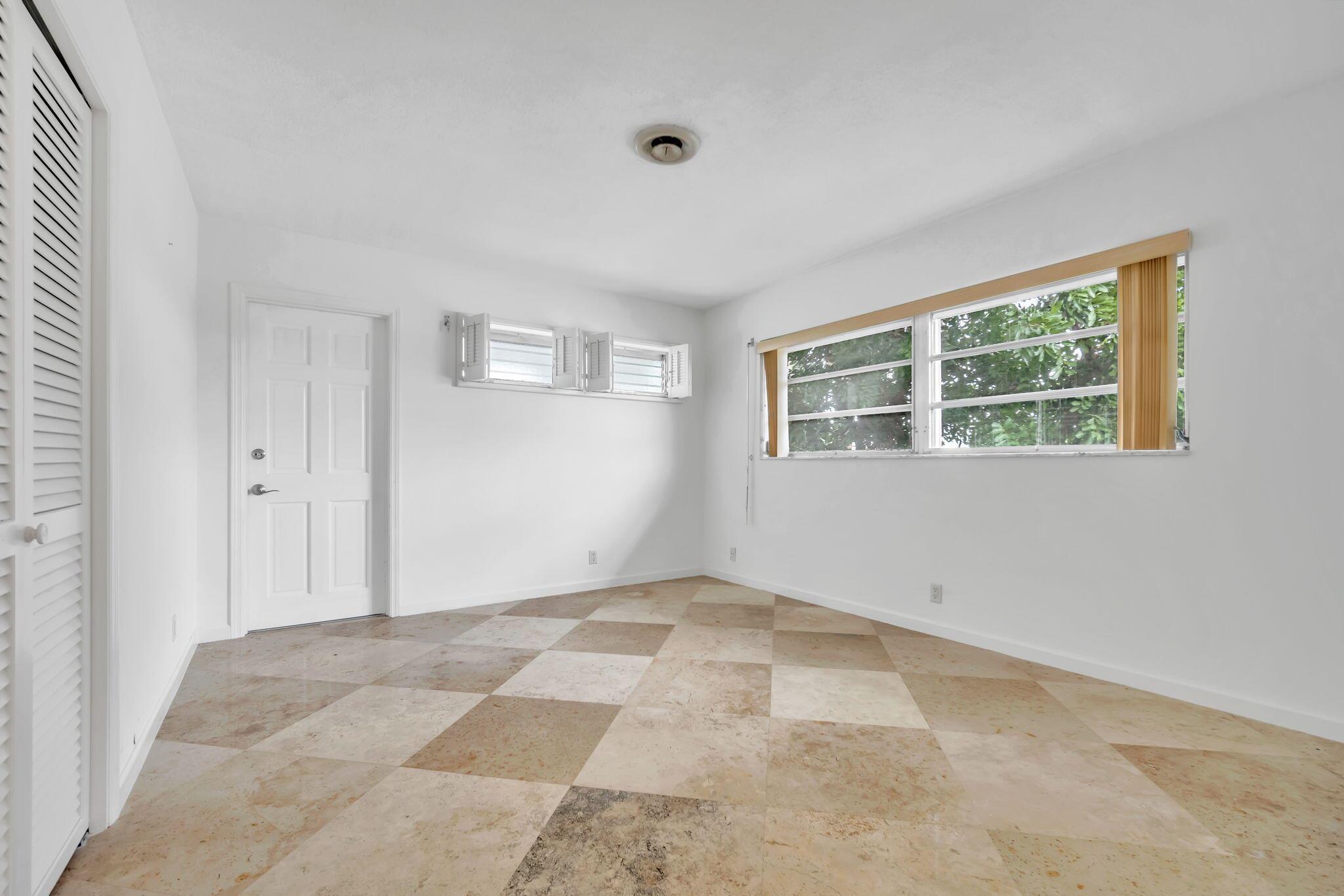 HIBISCUS TERRACE CONDO - Residential Lease