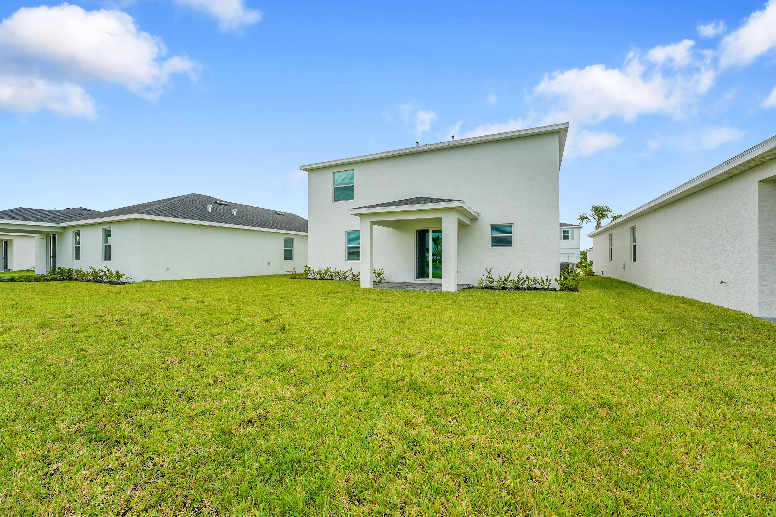 SEAGROVE PUD - Residential Lease
