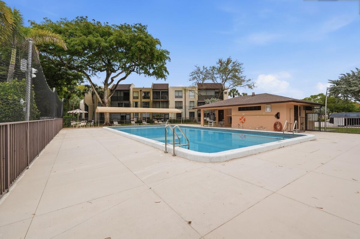 CONCORD VILLAGE CONDOMINIUM XI - Residential