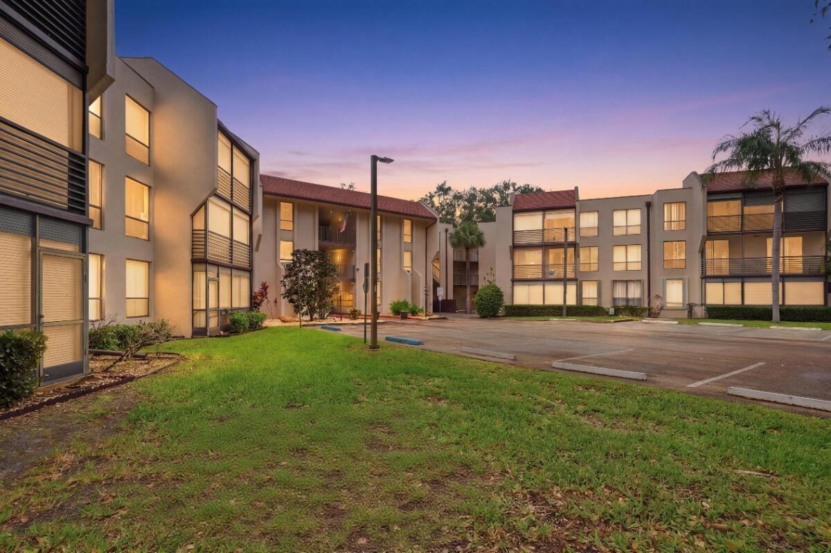 CONCORD VILLAGE CONDOMINIUM XI - Residential