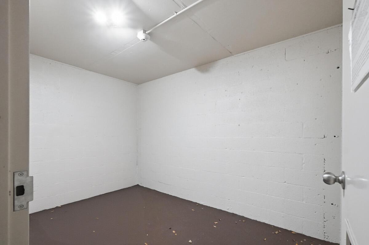 CONCORD VILLAGE CONDOMINIUM XI - Residential