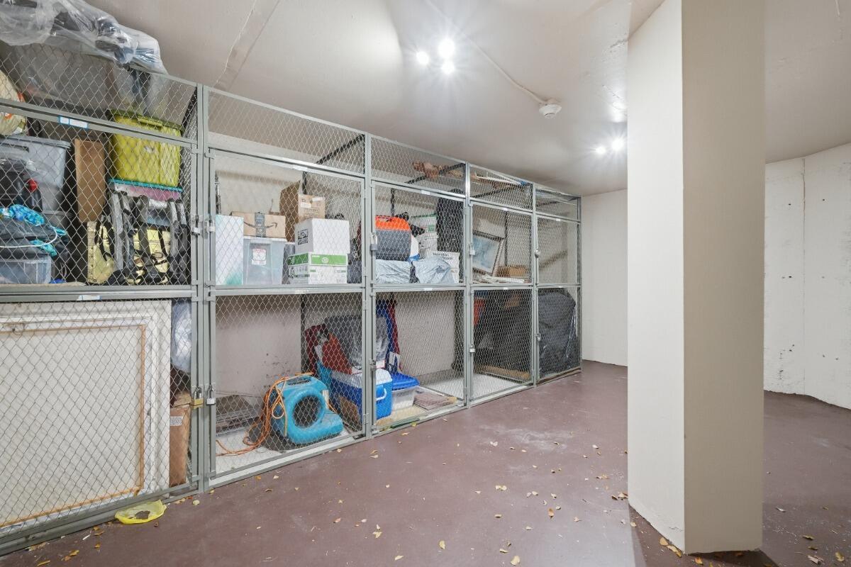 CONCORD VILLAGE CONDOMINIUM XI - Residential