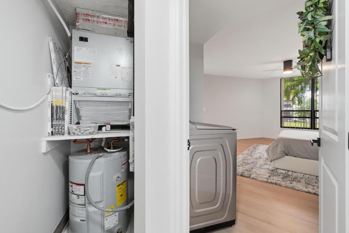 CONCORD VILLAGE CONDOMINIUM XI - Residential