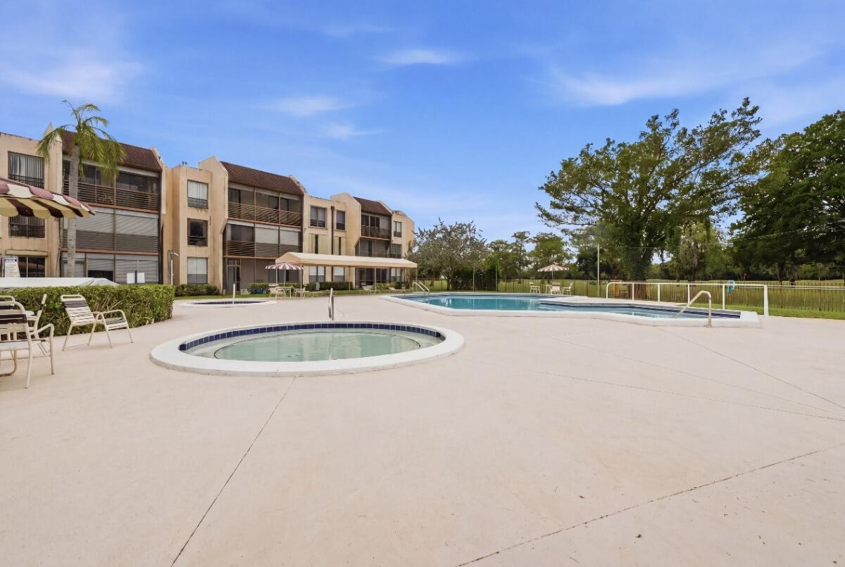 CONCORD VILLAGE CONDOMINIUM XI - Residential