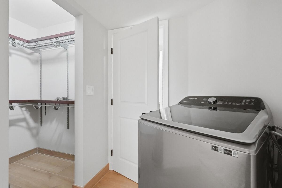 CONCORD VILLAGE CONDOMINIUM XI - Residential