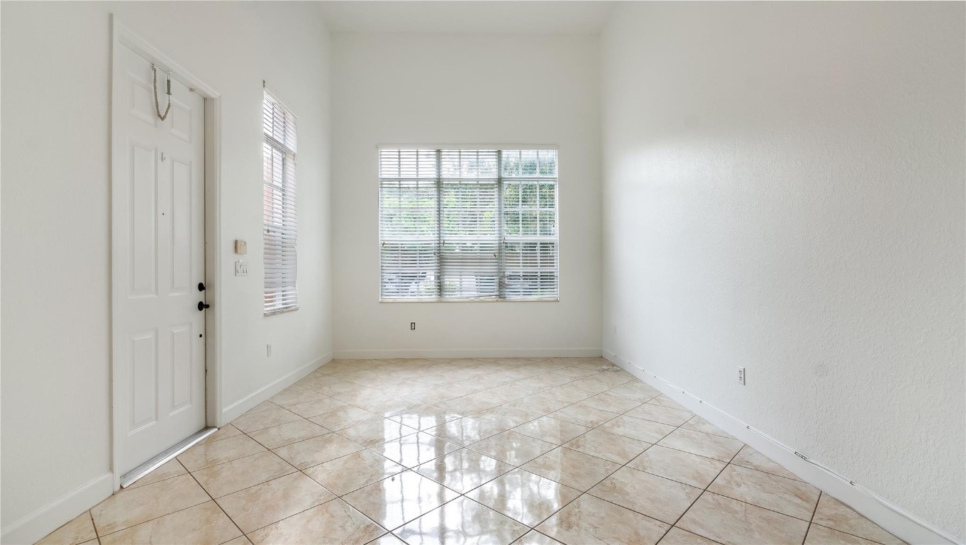 Meadow Pines 173-40 B - Residential