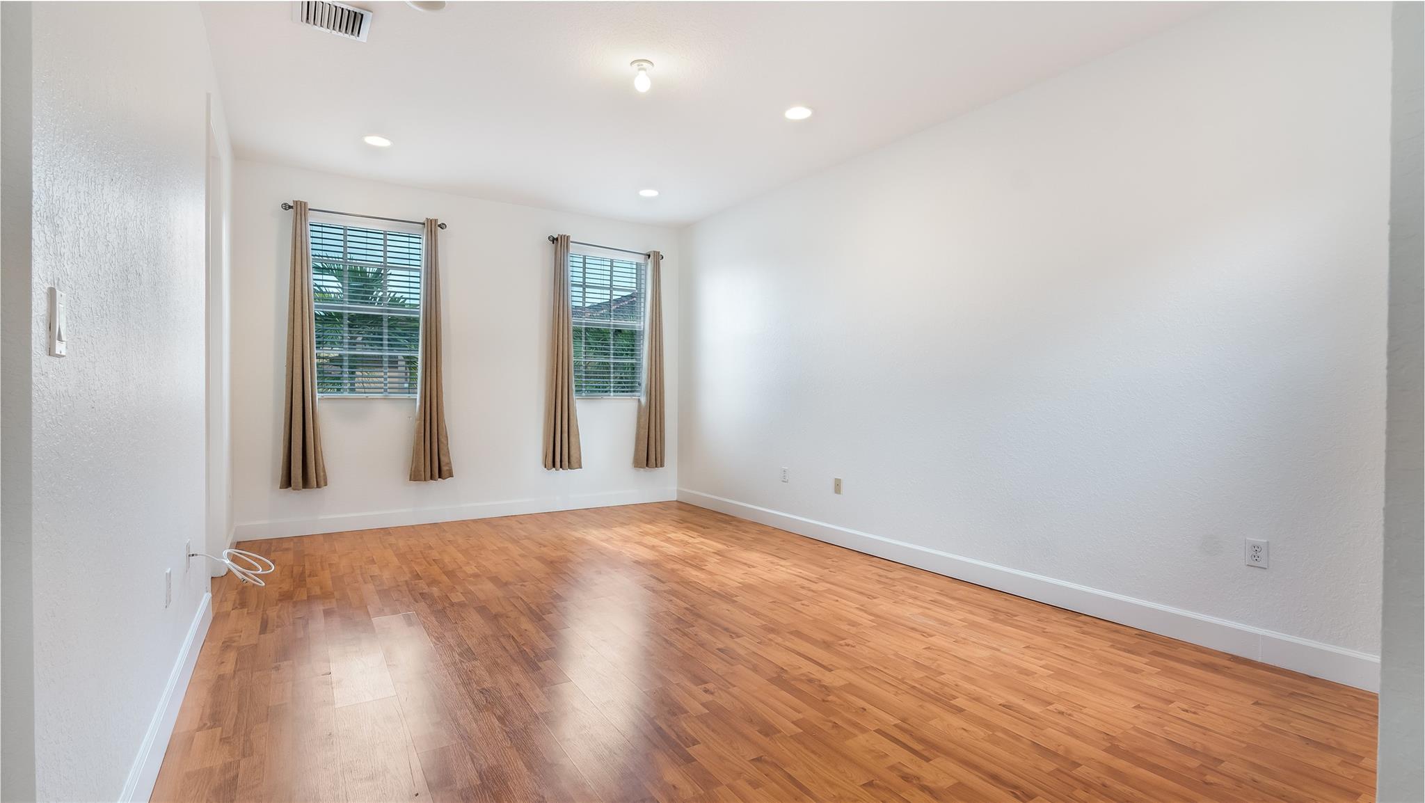 Meadow Pines 173-40 B - Residential